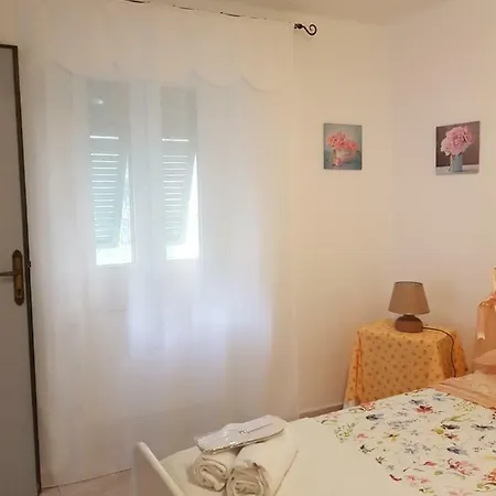 Lägenhet Controvento Ii
